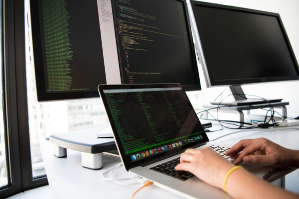 彎頭陶瓷襯膠:襯膠